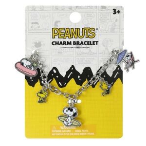 PEANUTS SNOOPY Character Charm Bracelet